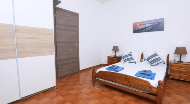 Casa Lydia 5' min from the sea, Забронировать Отель Гувья Остров Корфу