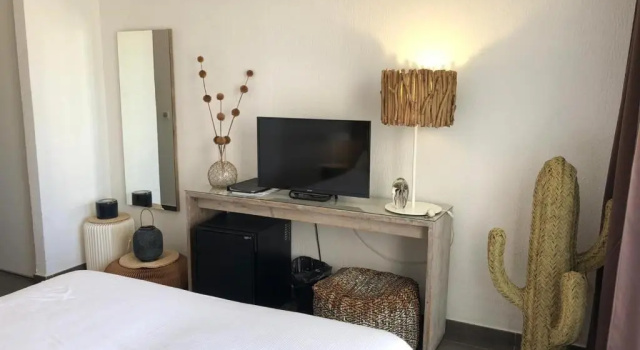 Bwa Chik Hotel & Golf, Prenota Hotel Hotel a Grande-Terre con piscina, Piscina