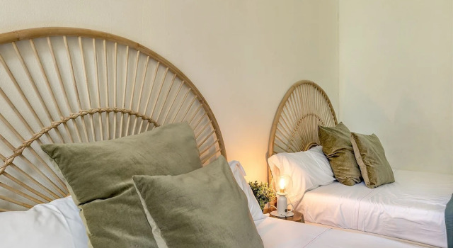 Апартаменты Deluxe Aragó Suites