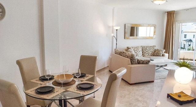 2BR Apartment in Calahonda Near the Beach Ref 91