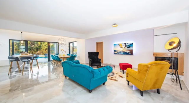 Villa Primavera with Swimming Pool, Забронировать Вилла Отели Сребрено с бассейном, Бассейн
