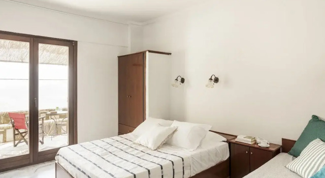 Luxurious Mani Peninsula Traditional Tower, Book Vacation Home Cottages in Lakonia, Cottage