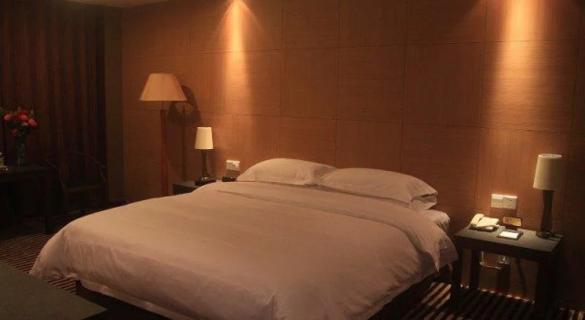 Yuekai Hotel, Varaa Hotelli Chenzhou Hunan