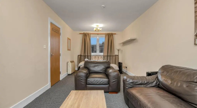 Edinburgh City Center Coady Apartment SLEEPS 5 FREE CAR PARK SPACE, Prenota Appartamento Hotel a Midlothian con parcheggio, Parcheggio