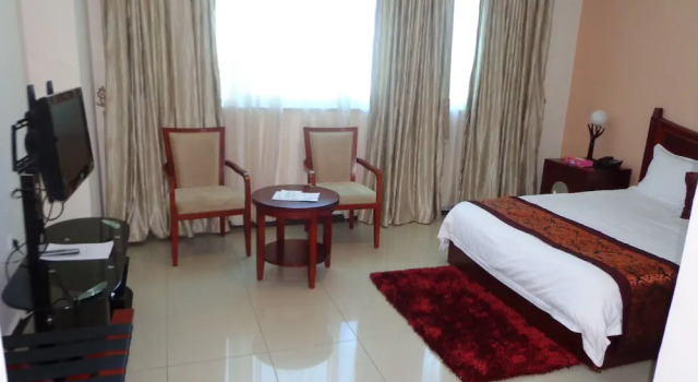 Standart oda Helzer Inn