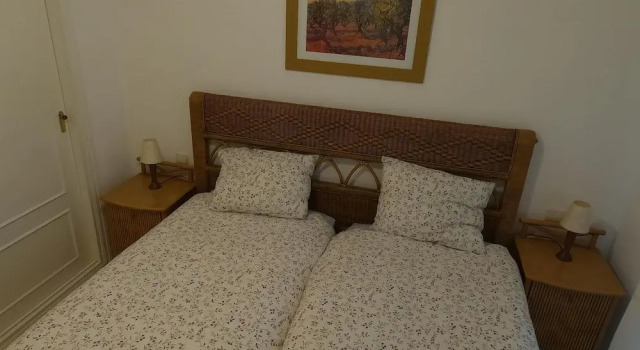 Flat Sleeps 4 With Pool and Terrace