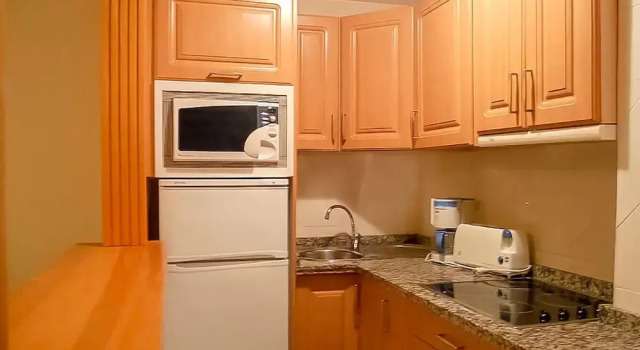 Апартаменты c 1 комнатой с видом на окрестности Apartamentos Nerja Bahia