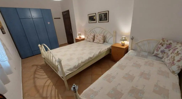 Elli's house, Book Hotel Ierissos 