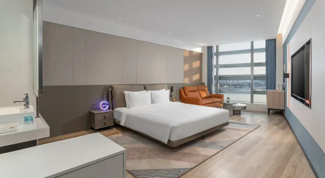 Двухместный люкс Holiday Inn Express Yangzhou Grand Canal Theatre