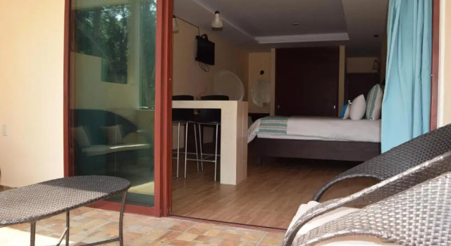 Люкс с видом на сад Hotel Chapala Country