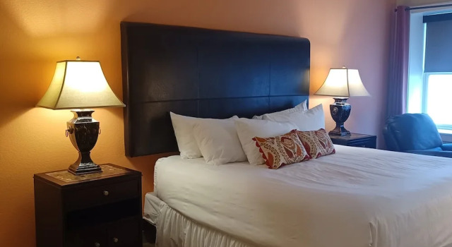 Номер Executive The Clarke Hotel