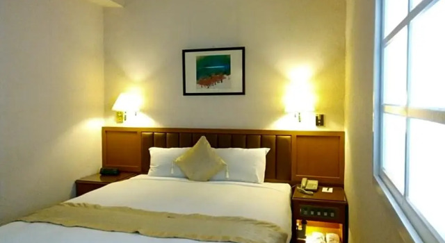 Camera Economy First Hotel