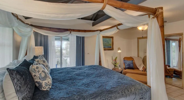 Kaloli Sunrise By The Sea 2 Bedroom Home by Redawning