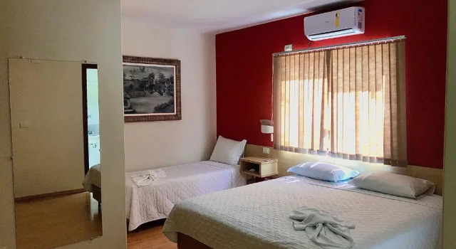 Трёхместный номер Standard Hotel Dom Thomaz