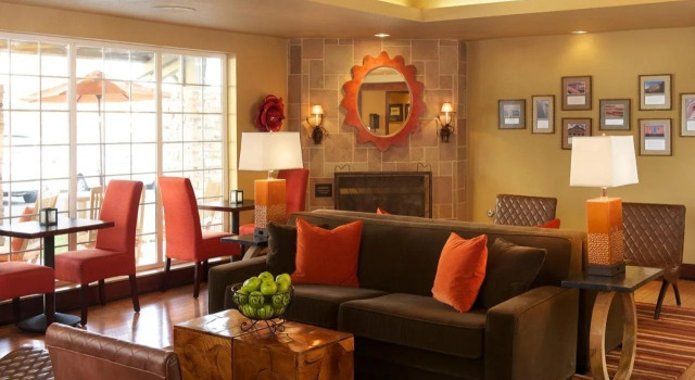 Larkspur Landing Sacramento-An All-Suite Hotel, จอง โรงแรม Downtown Sacramento แซคราเมนโต