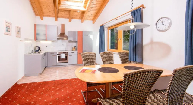 Апартаменты Ferienwohnungen Badbruckerweg- Bad Gastein