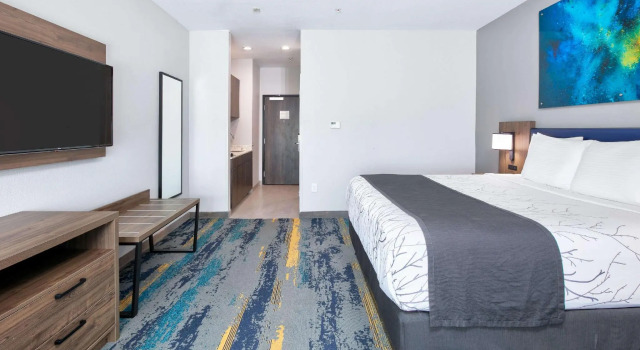 Двухместный номер Premier La Quinta Inn & Suites by Wyndham Dallas/Fairpark