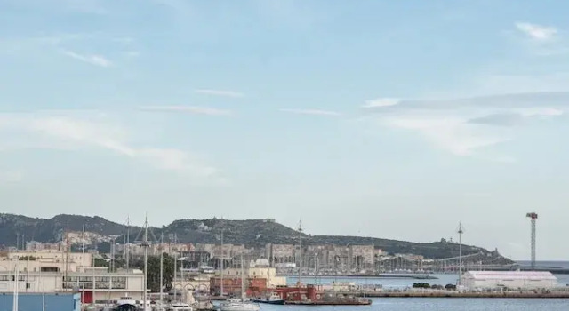 Affittacamere Aiosardegna Al Porto, Забронировать Отель Кальяри Южная Сардиния, рядом с Национальный археологический музей