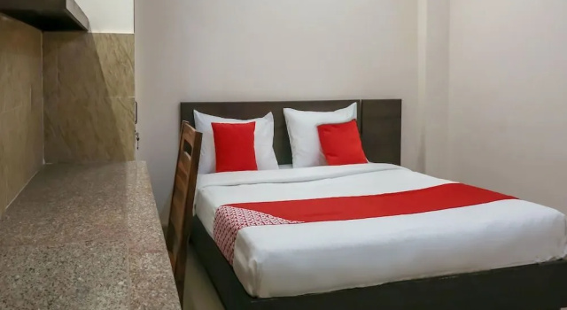 OYO Flagship 17382 AV Residency