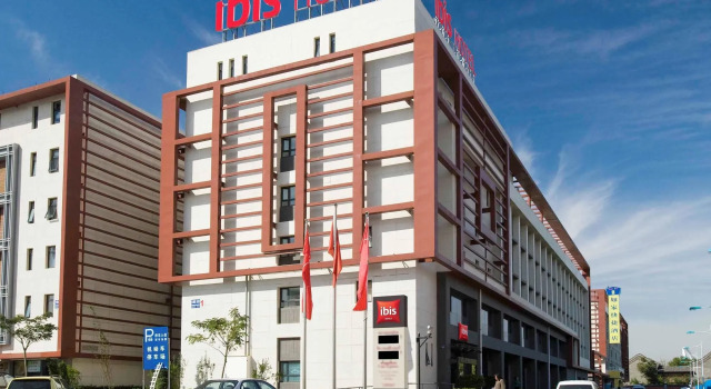 Ibis Tianjin Riverside