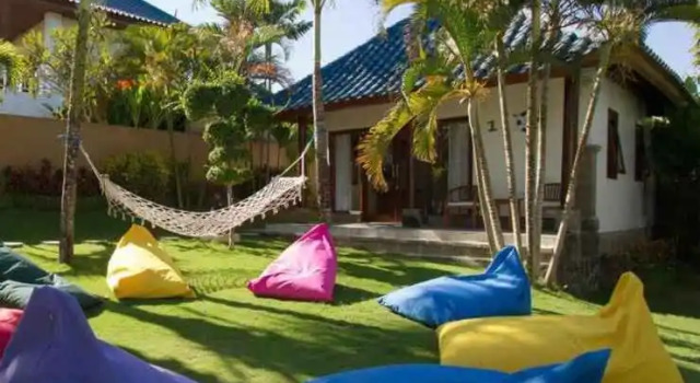 Beachfront Villa Vacation in Bali, Book Villa Hotels in Cemagi with a Pool, Swimming Pool