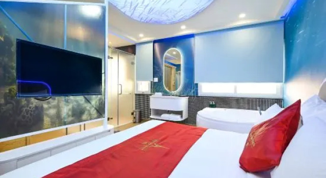 Номер Premium Hồng Bảo Thạch