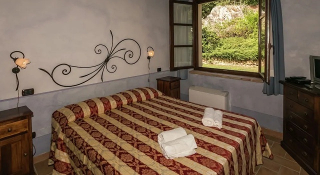 Luxury, Modern Apartment With Pool and Stunning Views, Rezerwuj Apartament Narni Umbria