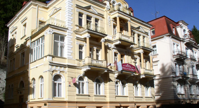 Rezidence Villa Gloria, Забронировать Вилла Мареанске-Лазне Карловарский край, рядом с Christ Church Anglican Church