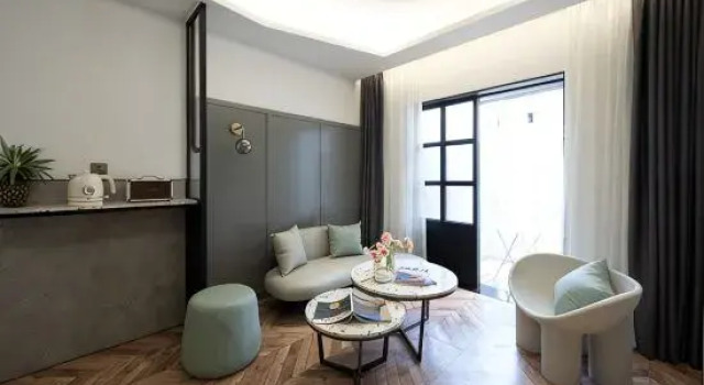Люкс c 1 комнатой The  Ananas Hotel (Greenlake Branch)