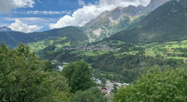 Apartment Schmiderer, Book Apartment Hotels in Landeck with Parking, Parking