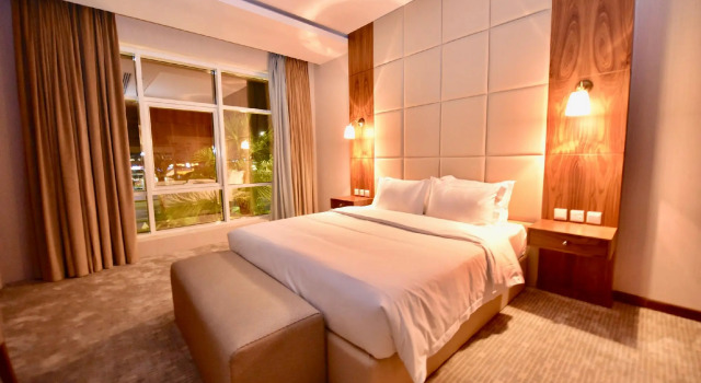 Motiara Hotel - La Valle Mall, Buchen Sie Hotel Hotels in Provinz Riad mit Pool, Schwimmbad