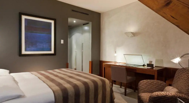 Двухместный номер Superior с видом на озеро Hotel Angleterre