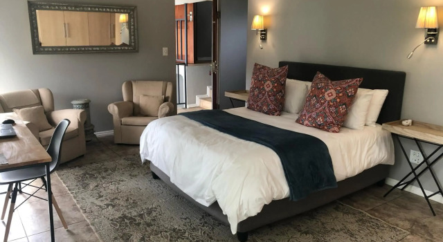 Fever Tree Suites