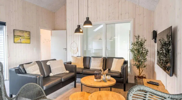 5 Star Holiday Home in Norre Nebel