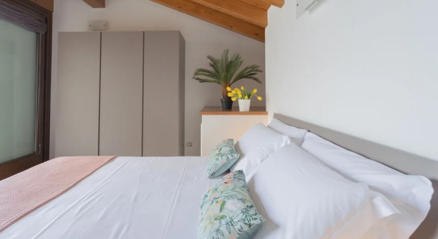 Dream Lake Apartments, Prenota Appartamento Hotel a Como con parcheggio, Parcheggio