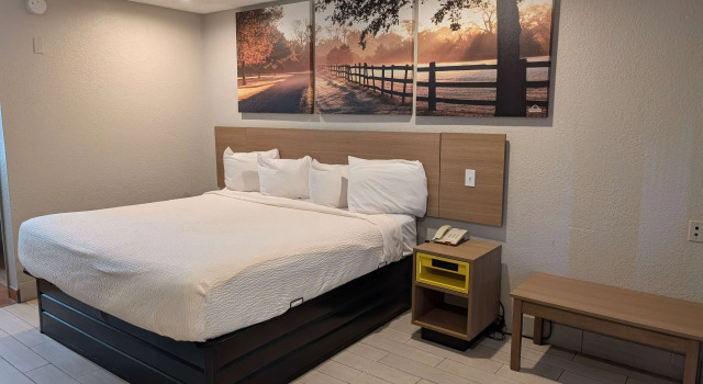 Days Inn by Wyndham Arcadia Louisiana, Забронировать Отель Отели Луизиана с парковкой, Парковка