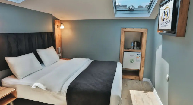 Двухместный номер Budget SWEET HOME SUiTE HOTEL