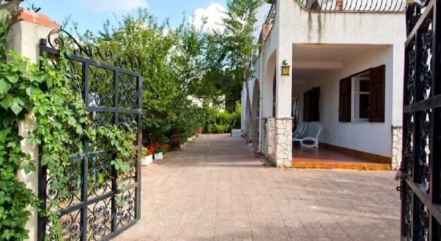 Casa Alba
