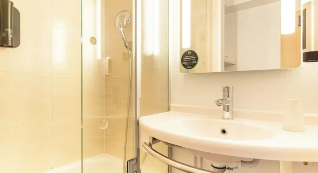Двухместный номер B&B HOTEL Nantes Atlantis Le Zénith 3 étoiles