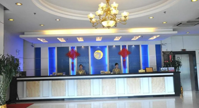 Civil Aviation Hotel, Забронировать Отель СПА-отели Гуйлинь, рядом с Автобусный вокзал Guilin - Yangshuo, SPA-услуги