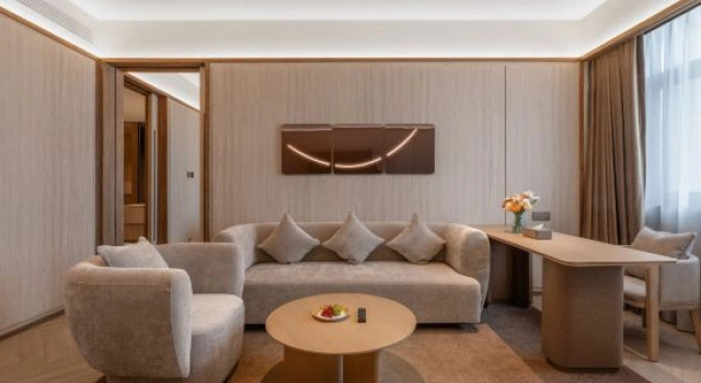 Люкс Deluxe Crystal Orange Hotel, Kuitun Friendly Shopping Center