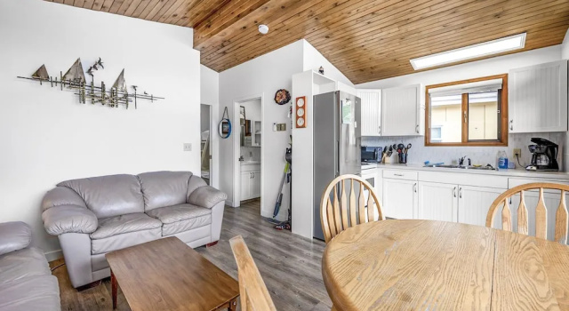Номер Standard рядом с пляжем Cozy Cottage by the Lakeshore 4