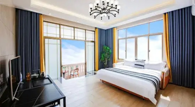 Люкс Mengjiao Island Lanjing Homestay (Lianchi Ao Beach Store)