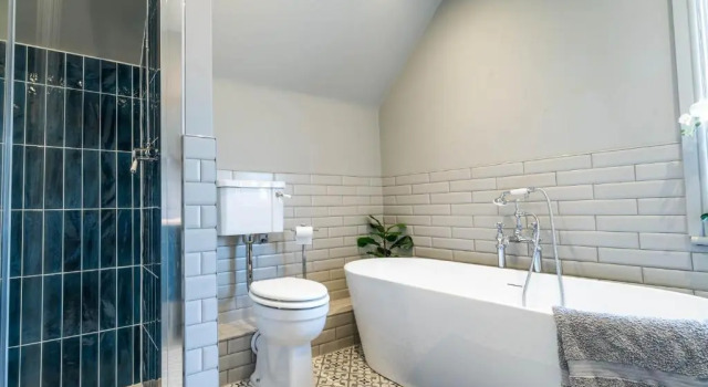 Коттедж Cosey 2 Bed Cottage With Pool 35 Mins From London