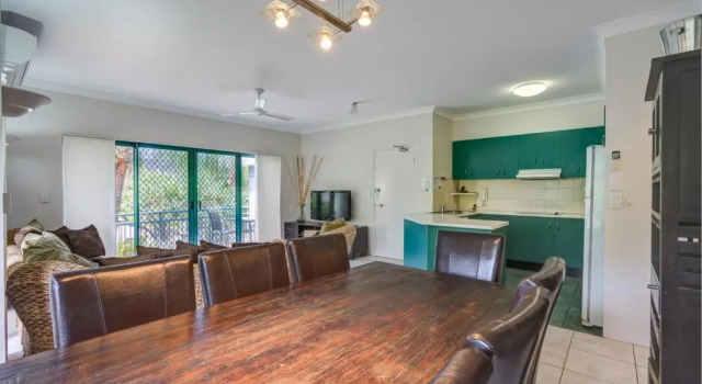 Апартаменты с 3 комнатами с видом на бассейн Currumbin Sands On The Beach