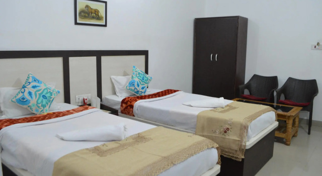 Hotel Buddha Residency, Book Hotel Hoteller i Bodh Gaya med morgenmad, Morgenmad