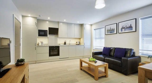 Imperial Court Apartments by ESA