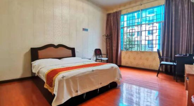 Номер Standard Zhenxiong Home Inn