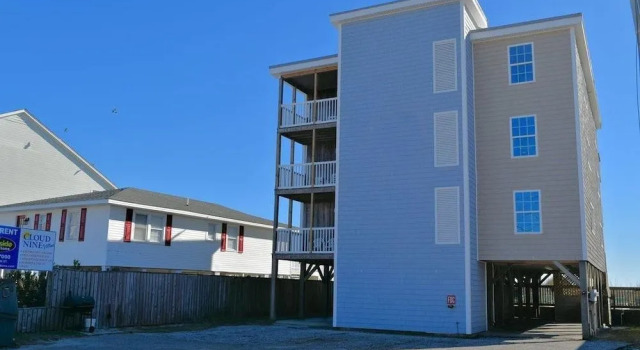 Cloud Nine 2 - 4 Br Condo