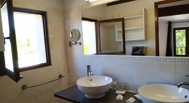 Семейный номер Standard Hôtel Le Mas Des Amandiers